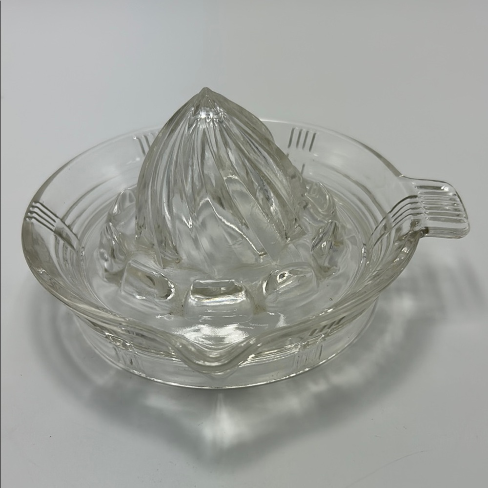 Vintage Hazel-Atlas Footed Glass Juicer Clear Handle Criscross Design